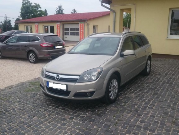 Autókölcsönzés Opel Astra H