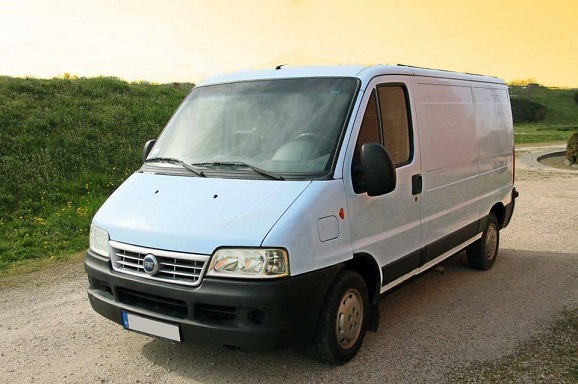 Fiat Ducato kisteherautó bérlés