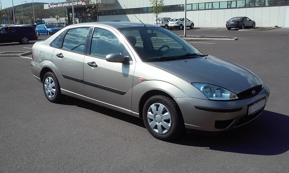 Ford Focus személyautó bérlés