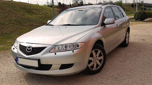 Mazda 6 személyautó bérlés